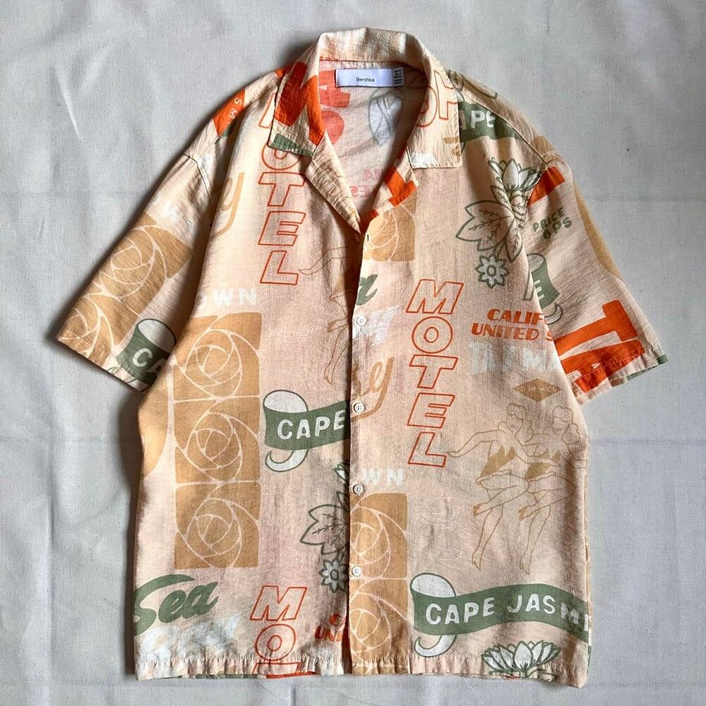 Bershka California Motel Graphic Camp Collar Shirt Men’s M